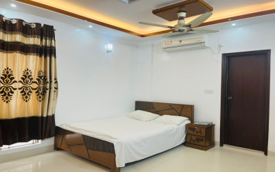 Gallery thumbnail Fully Furnished 4BHK Apartment for Rent